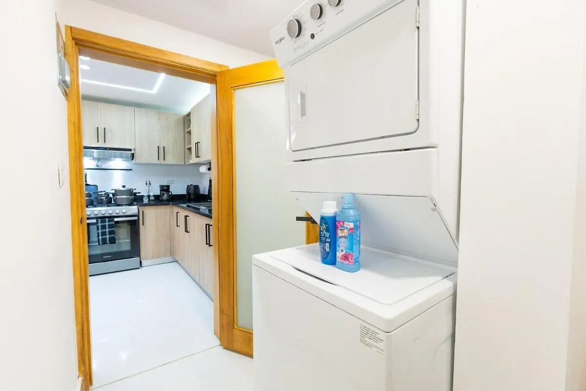 Modern 3Br! 9Fl, King Bed! Sti!, Apartment Santiago De Los Caballeros