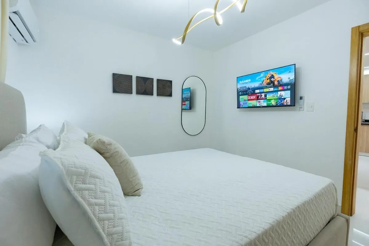 Modern 3Br! 9Fl, King Bed! Sti!, Apartment Santiago De Los Caballeros Dominican Republic